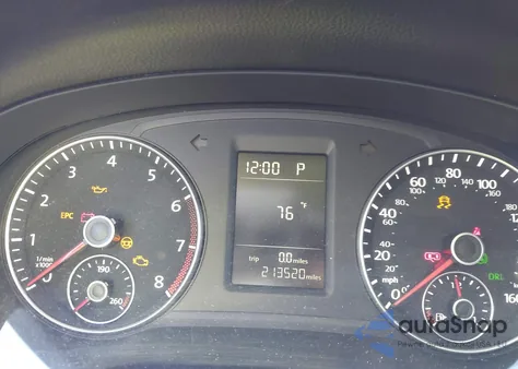 2015 Volkswagen Passat 1.8T Limited Edition z USA, uszkodzony, nr VIN 1VWAT7A38FC081525